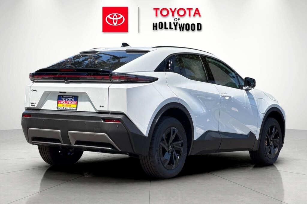 New 2026 Toyota C-HR SE SE AWD