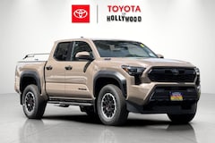 2026 Toyota Tacoma i-FORCE MAX TRD Off-Road 4X4 DOUBLE CAB HV