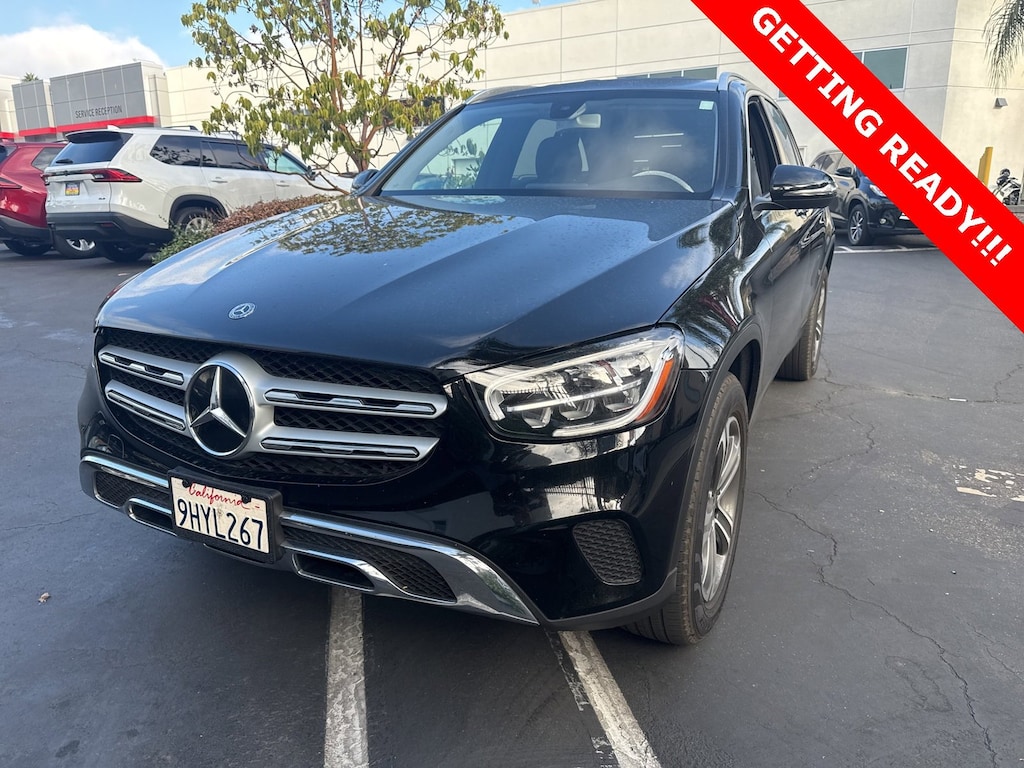 2020 Mercedes Benz GLC 300 photo 2