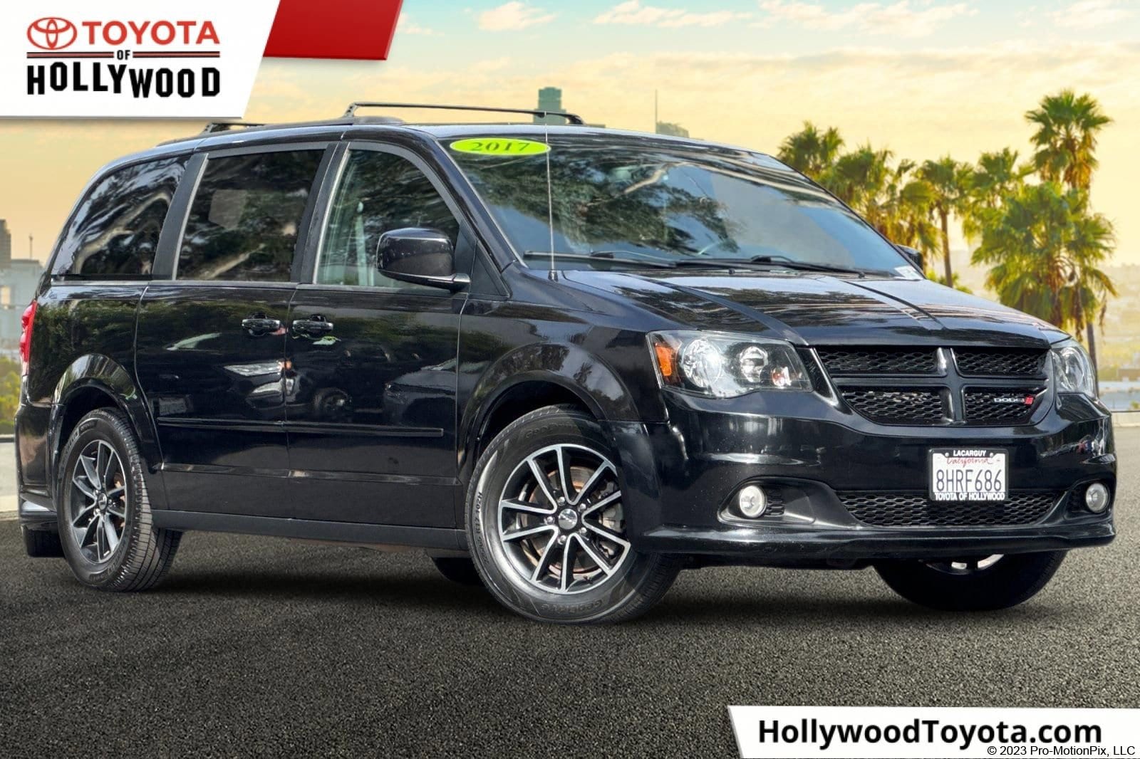 2017 Dodge Grand Caravan GT's photo