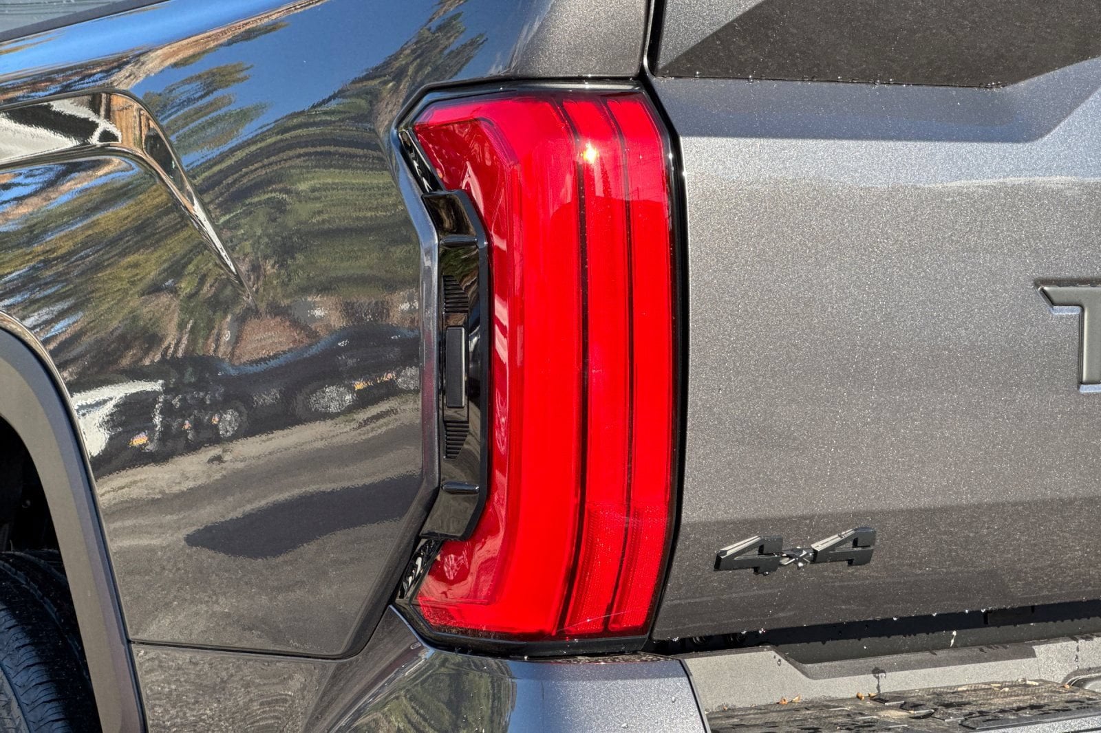 2026 Toyota Tundra Limited - Photo 31