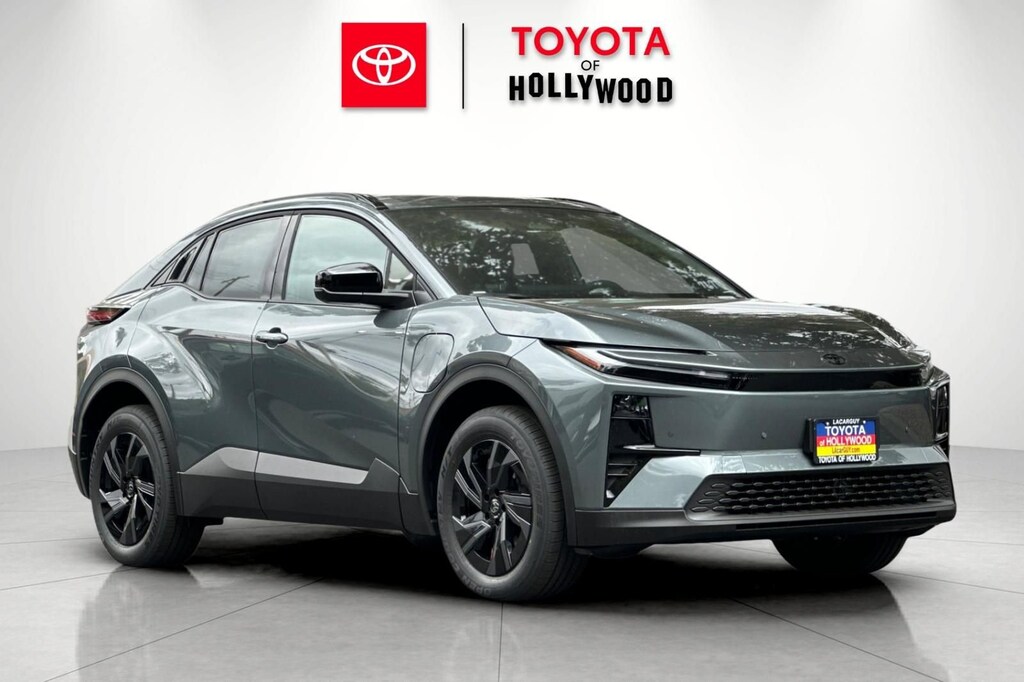 New 2026 Toyota C-HR SE SE AWD
