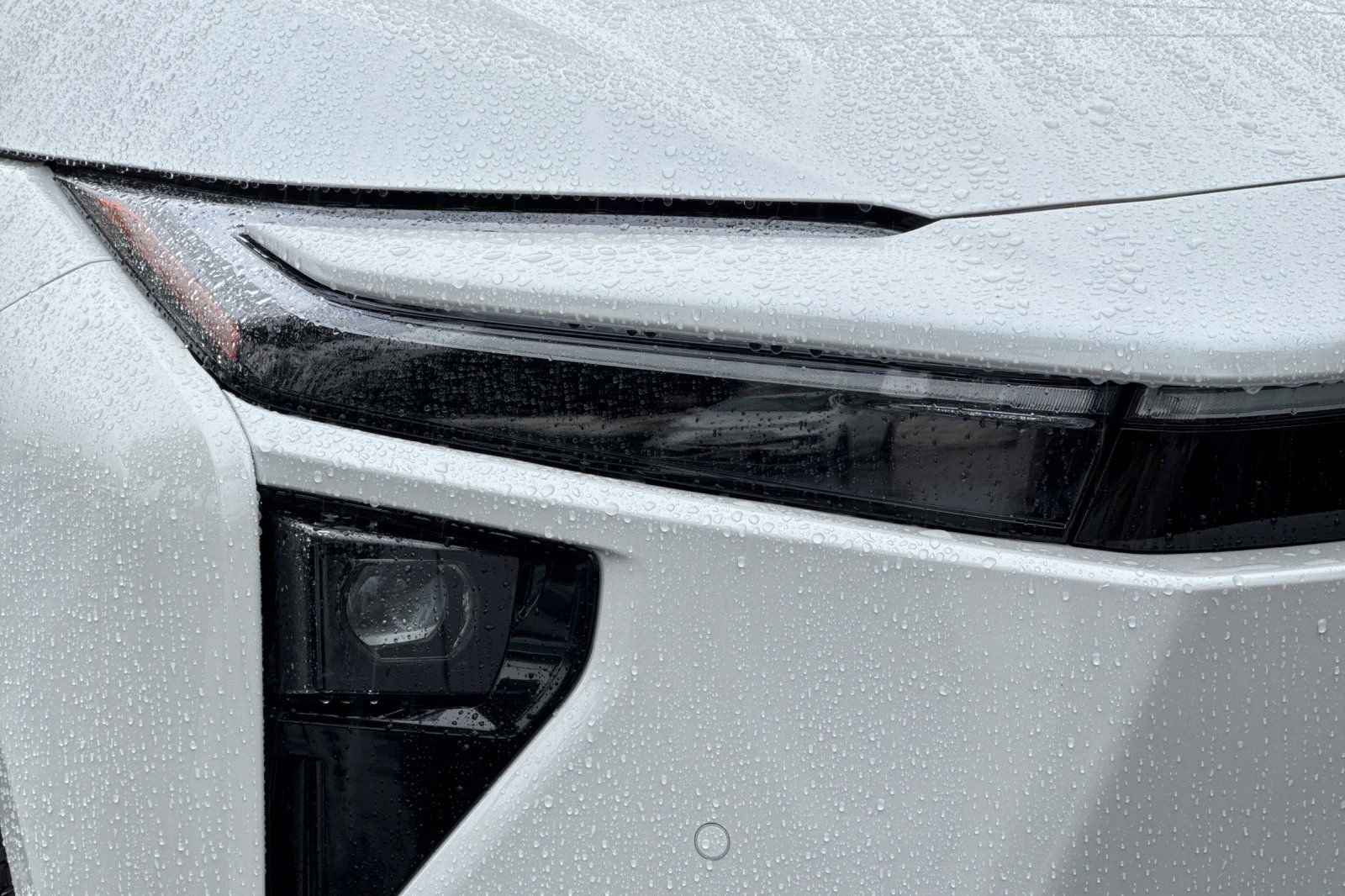 2026 Toyota bZ XLE - Photo 29