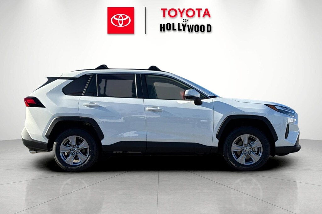 New 2025 Toyota RAV4 XLE SUV