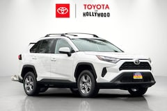 2025 Toyota RAV4 XLE SUV