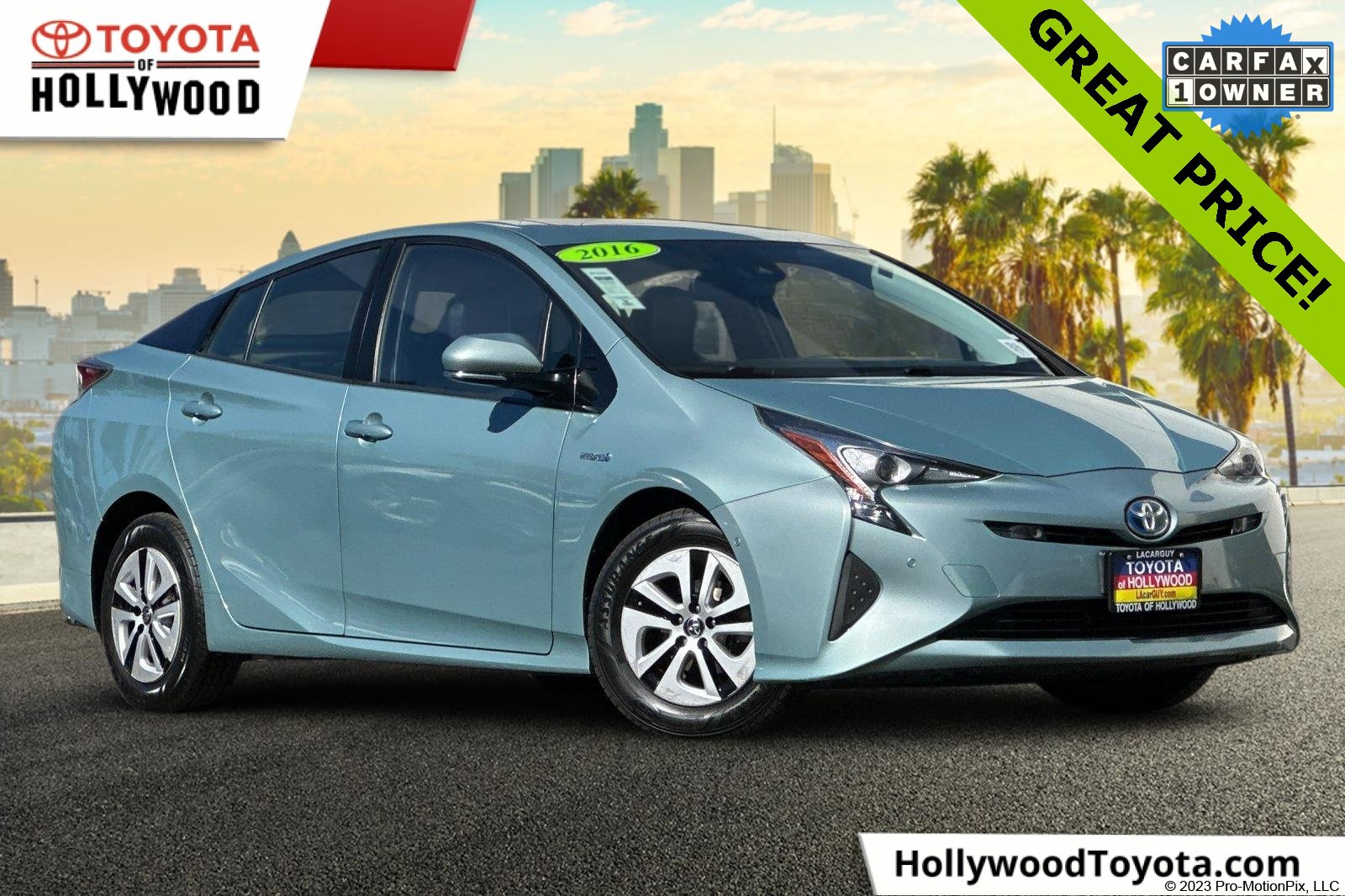 2016 Toyota Prius Hatchback 