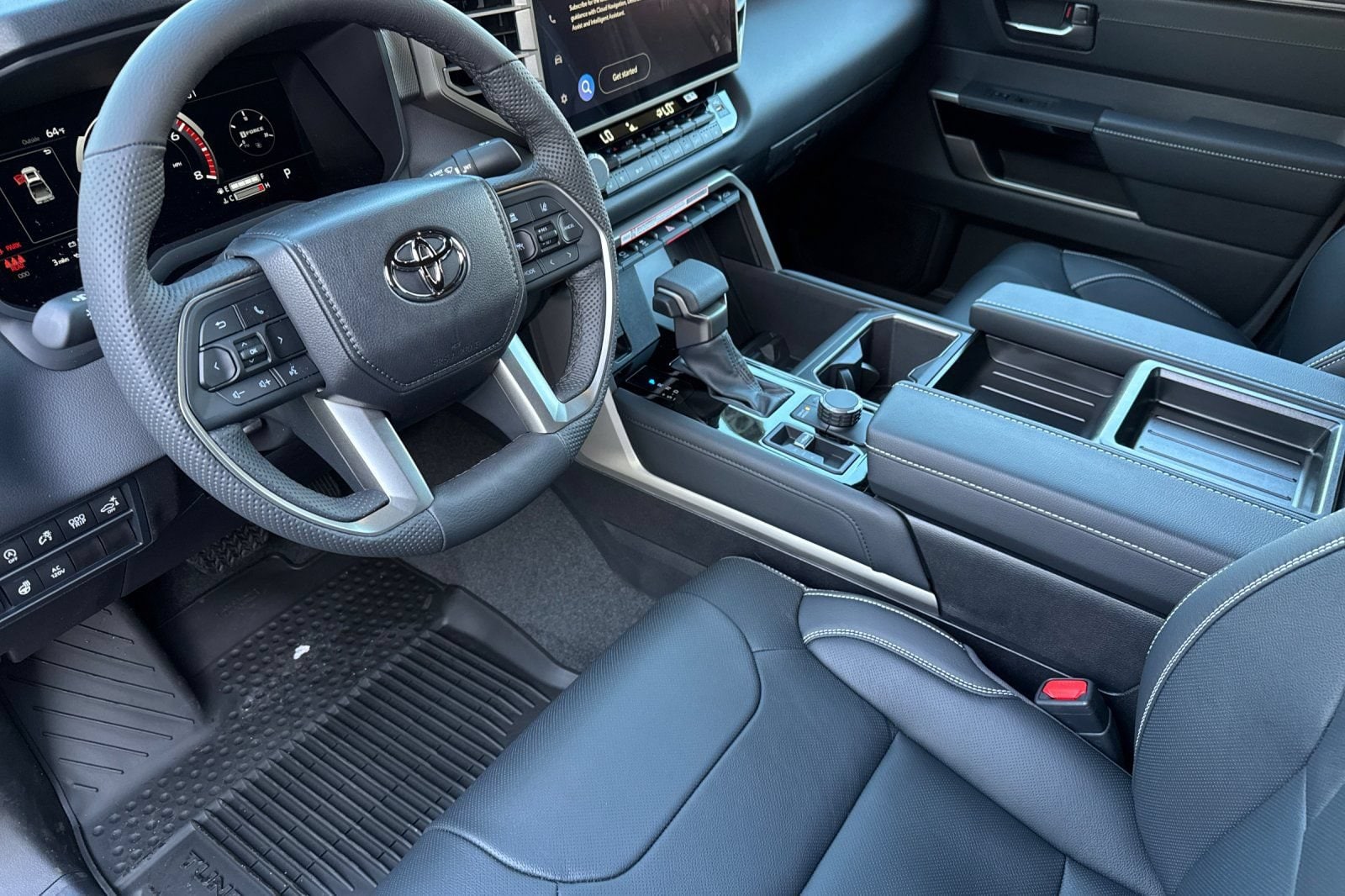2026 Toyota Tundra Limited - Photo 9