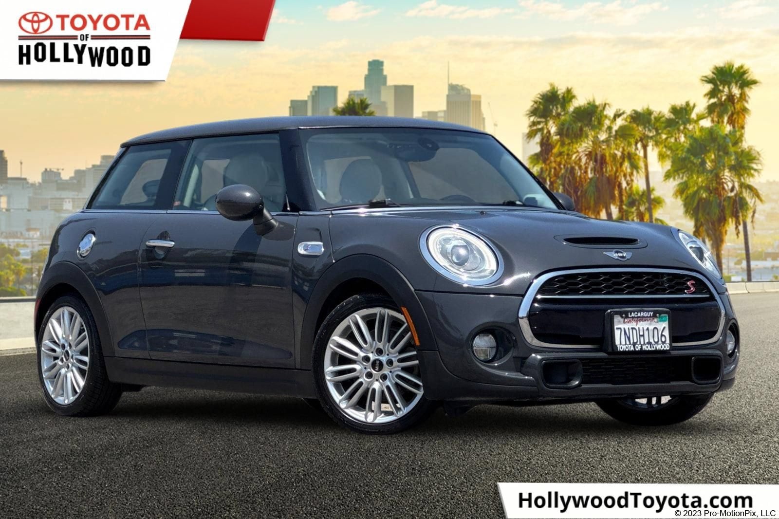 2015 MINI Cooper S's photo