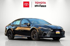 2026 Toyota Camry SE Sedan