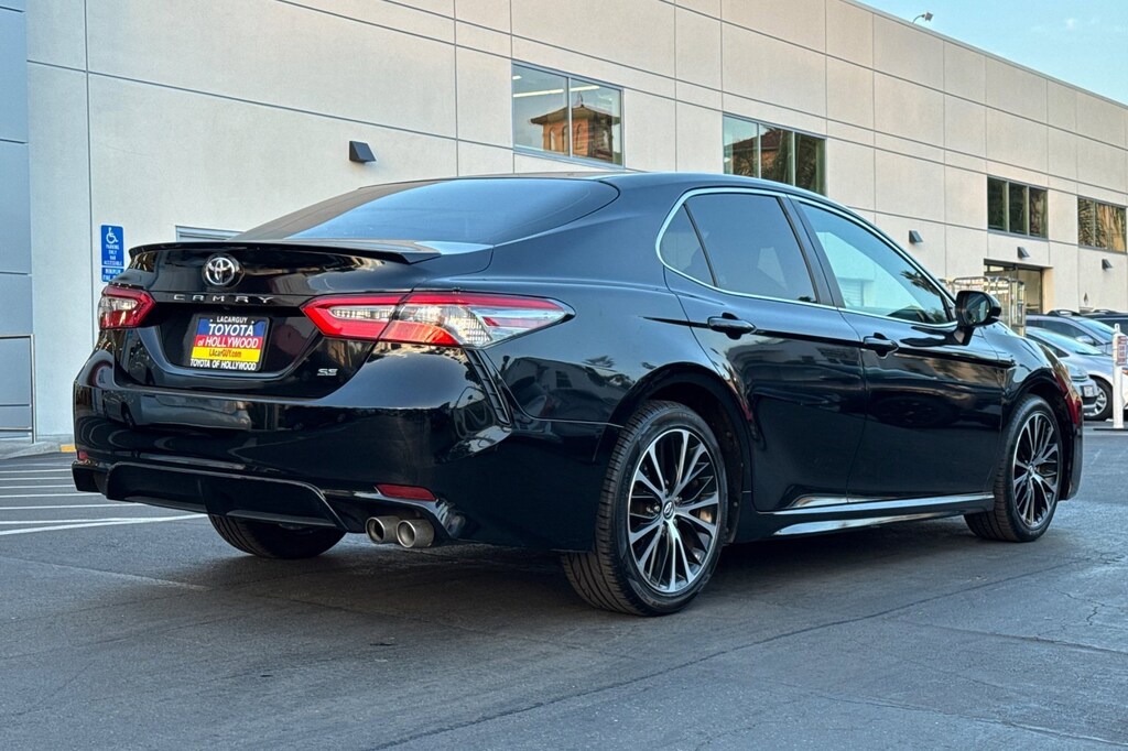 Used 2018 Toyota Camry L Sedan