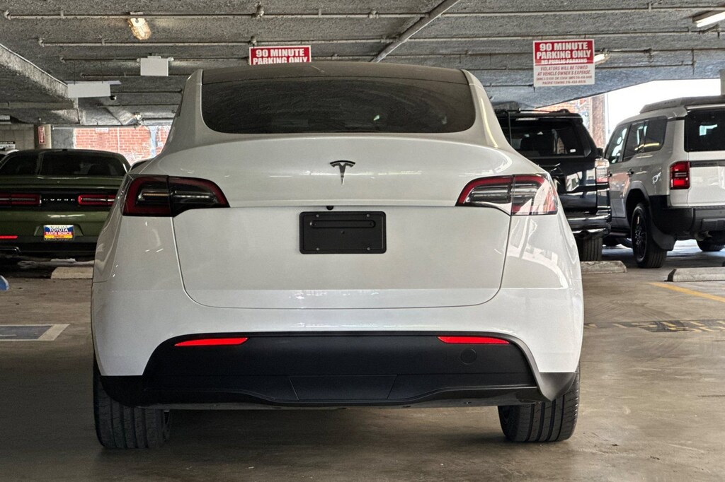 Used 2023 Tesla Model Y Long Range SUV