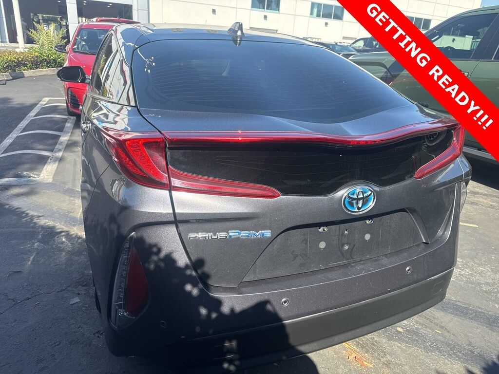 Used 2018 Toyota Prius Prime Advanced Hatchback