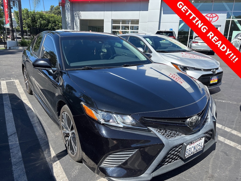 2018 Toyota Camry L photo 3