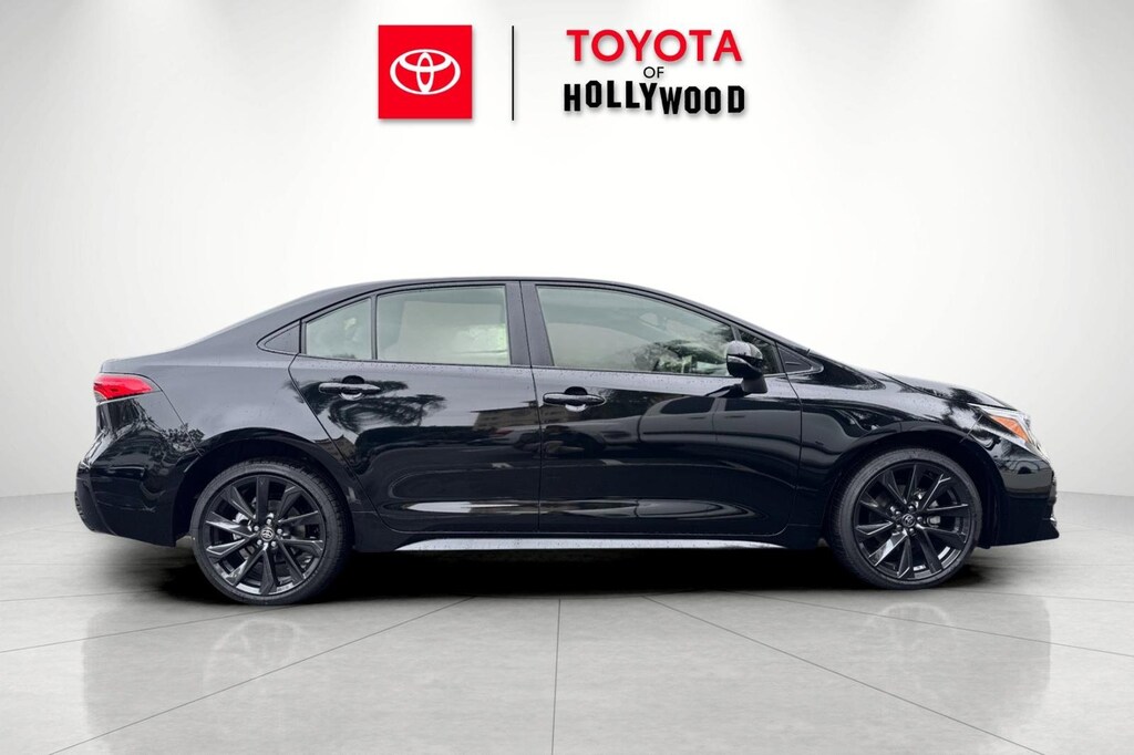 New 2026 Toyota Corolla SE Sedan