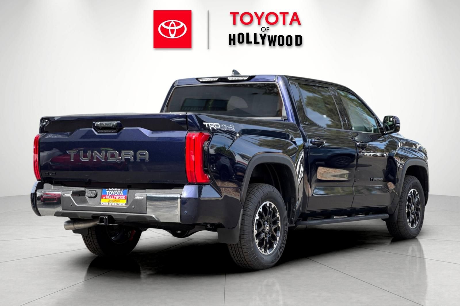 2026 Toyota Tundra SR5 - Photo 3