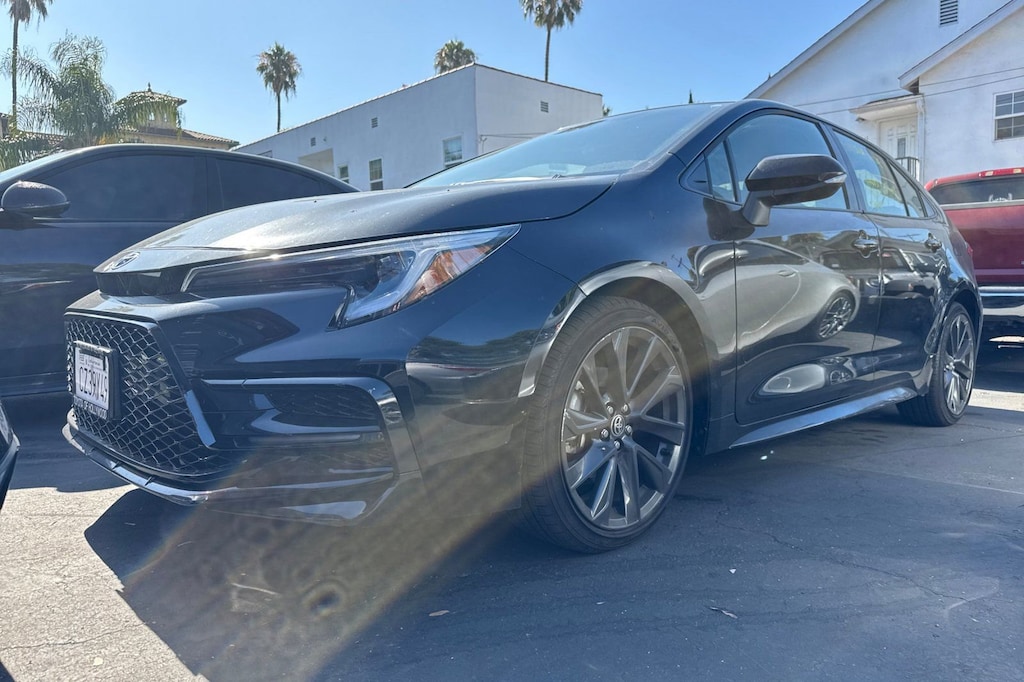 Used 2024 Toyota Corolla SE Sedan