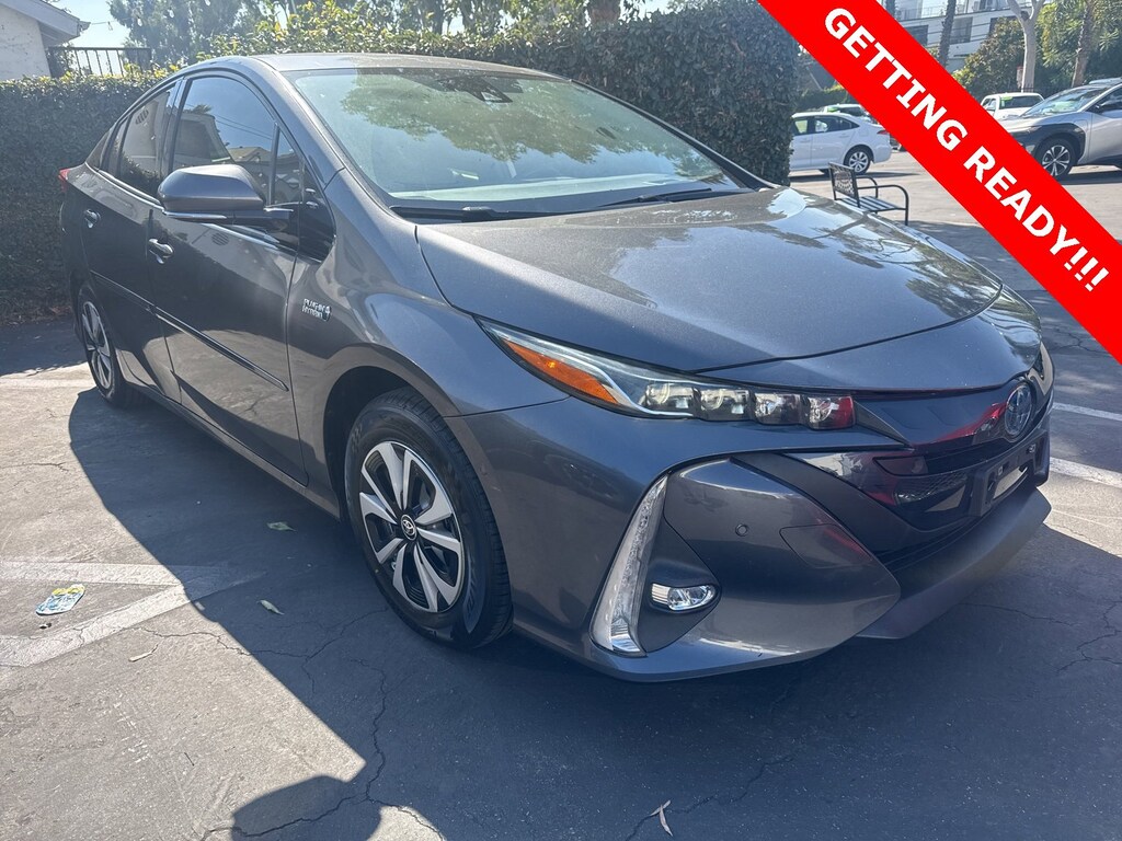 Used 2018 Toyota Prius Prime Advanced Hatchback