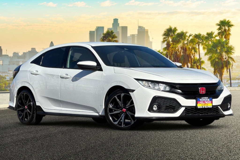2019 Honda Civic Sport photo 2