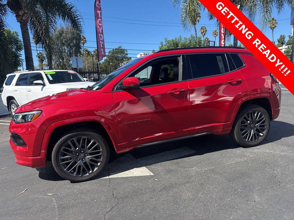 2022 Jeep Compass Limited photo 3