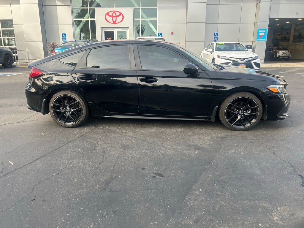 Used 2024 Honda Civic Sport Hatchback