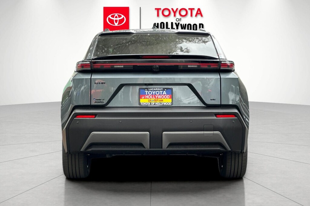 New 2026 Toyota C-HR SE SE AWD
