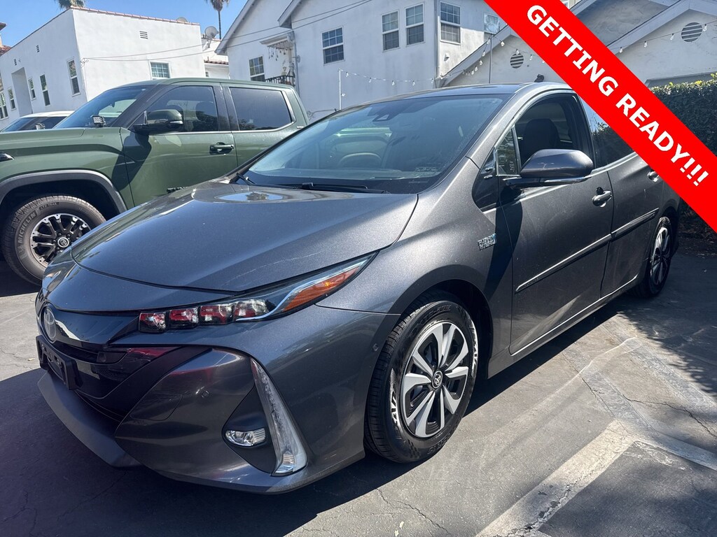 Used 2018 Toyota Prius Prime Advanced Hatchback