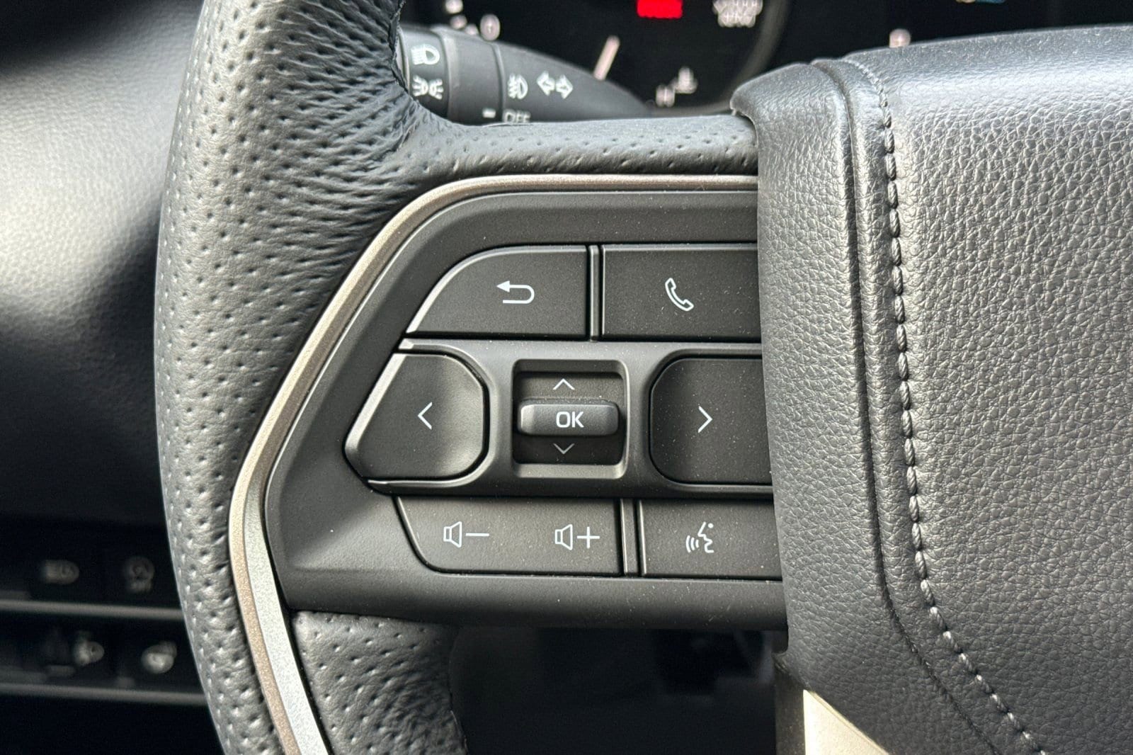 2026 Toyota Tundra SR5 - Photo 26