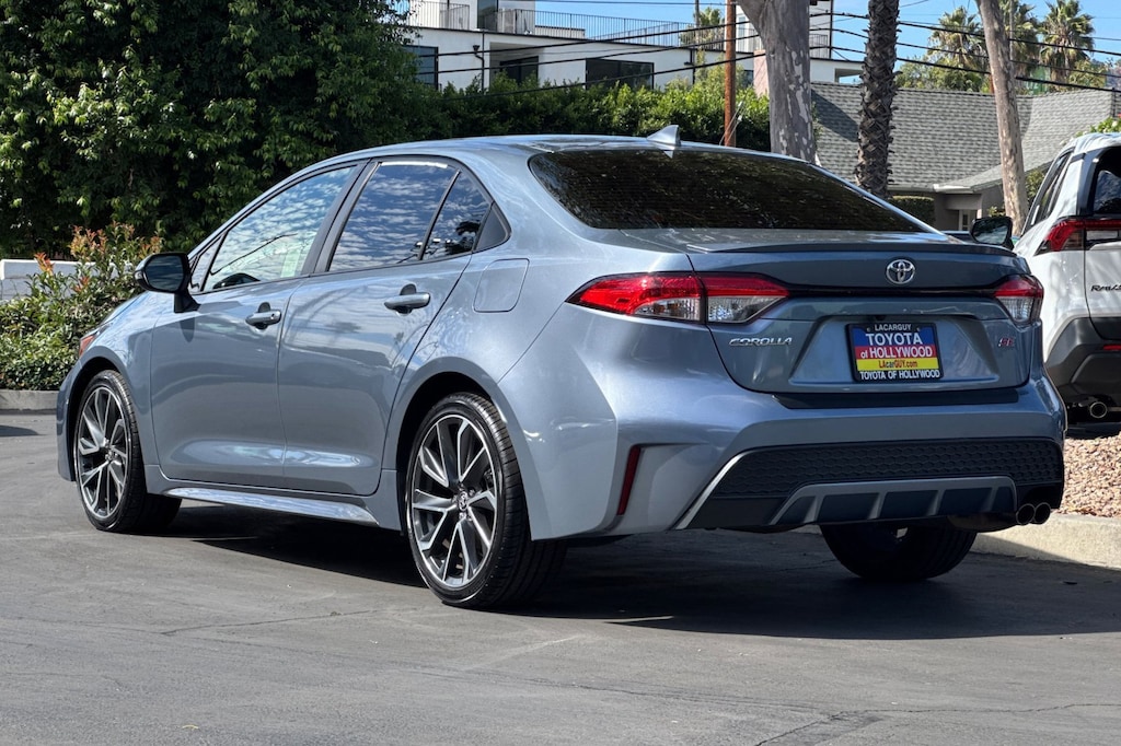 2022 Toyota Corolla SE photo 6