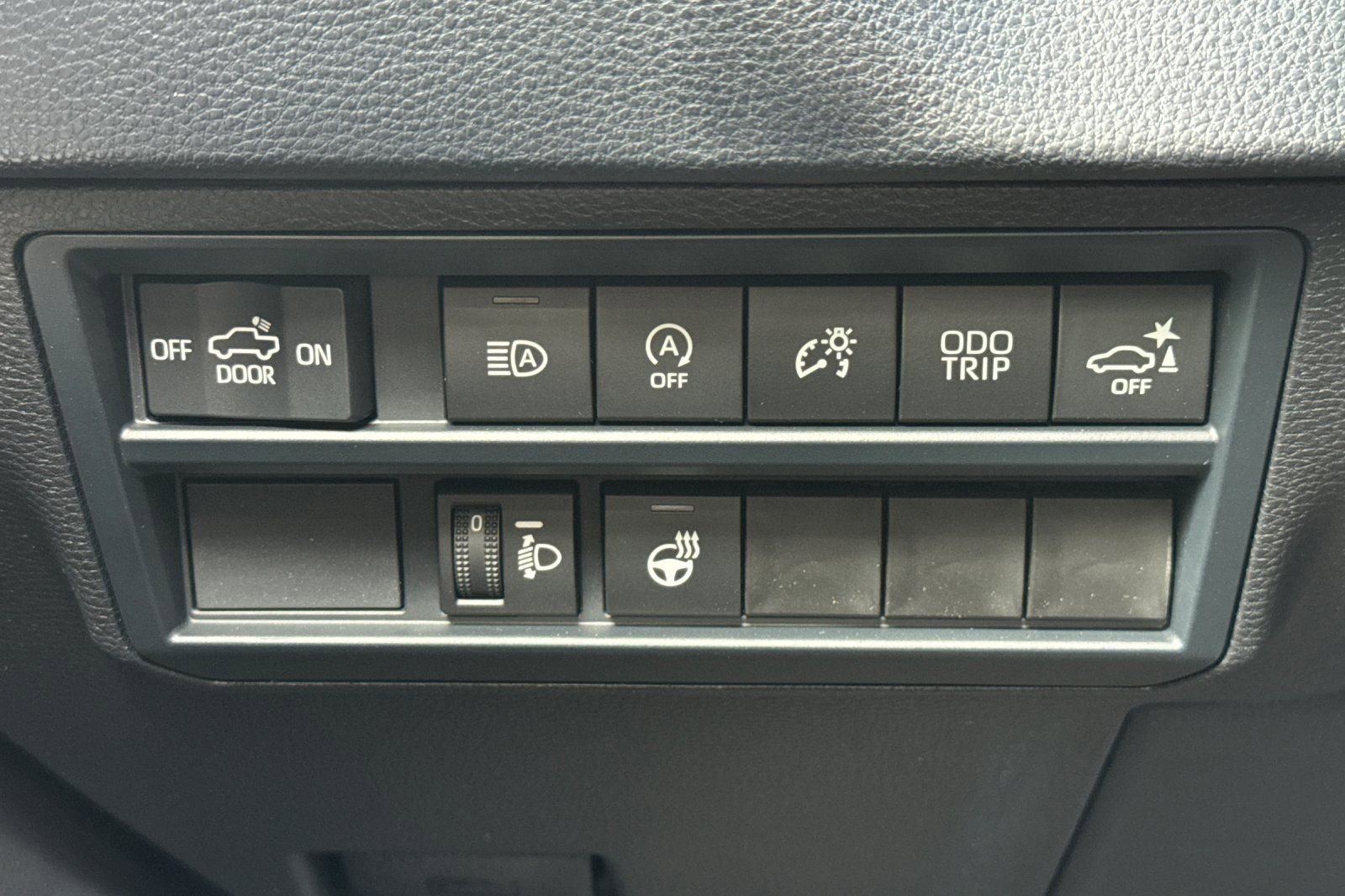 2026 Toyota Tundra SR5 - Photo 28