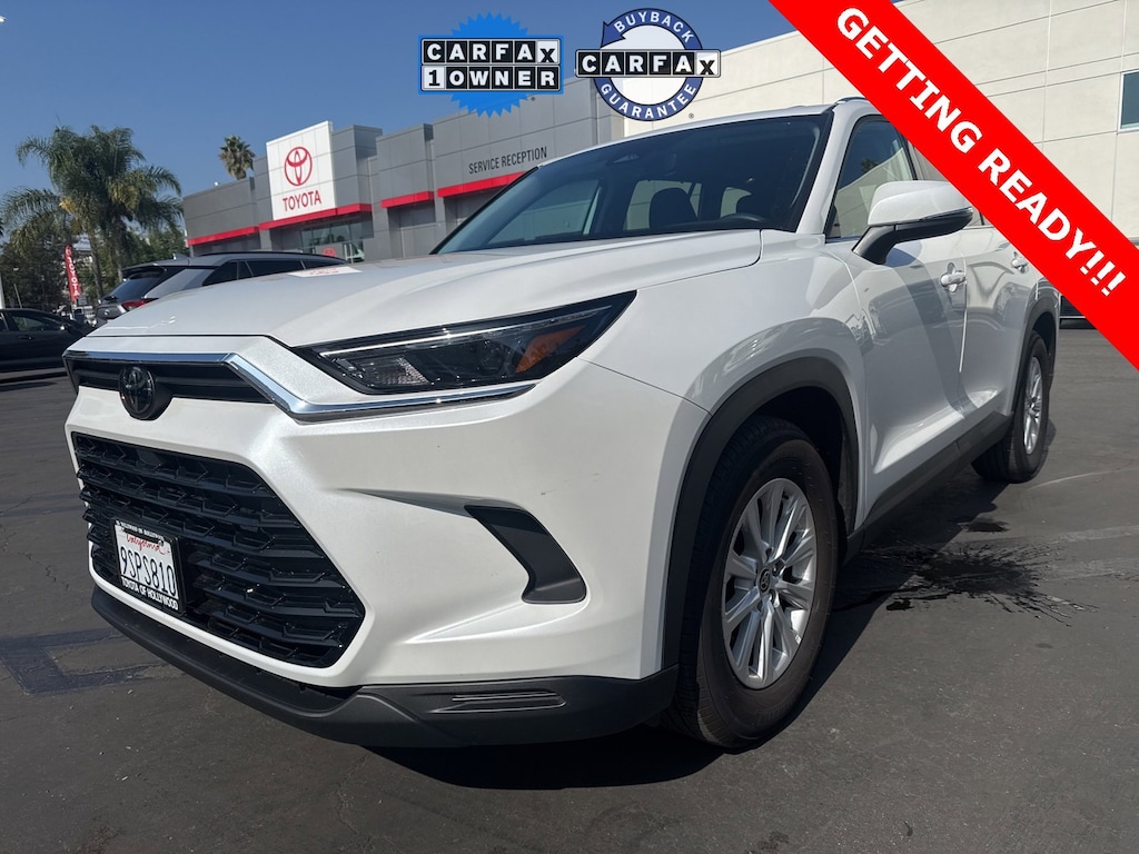 2025 Toyota Grand Highlander XLE photo 3