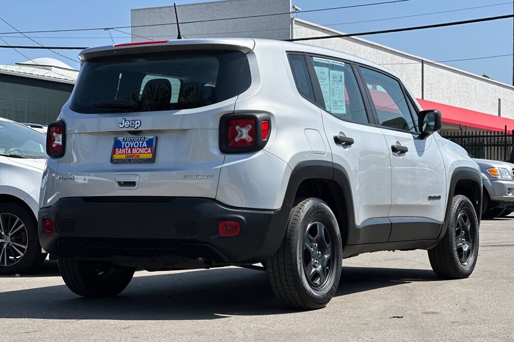 Used 2021 Jeep Renegade Sport SUV