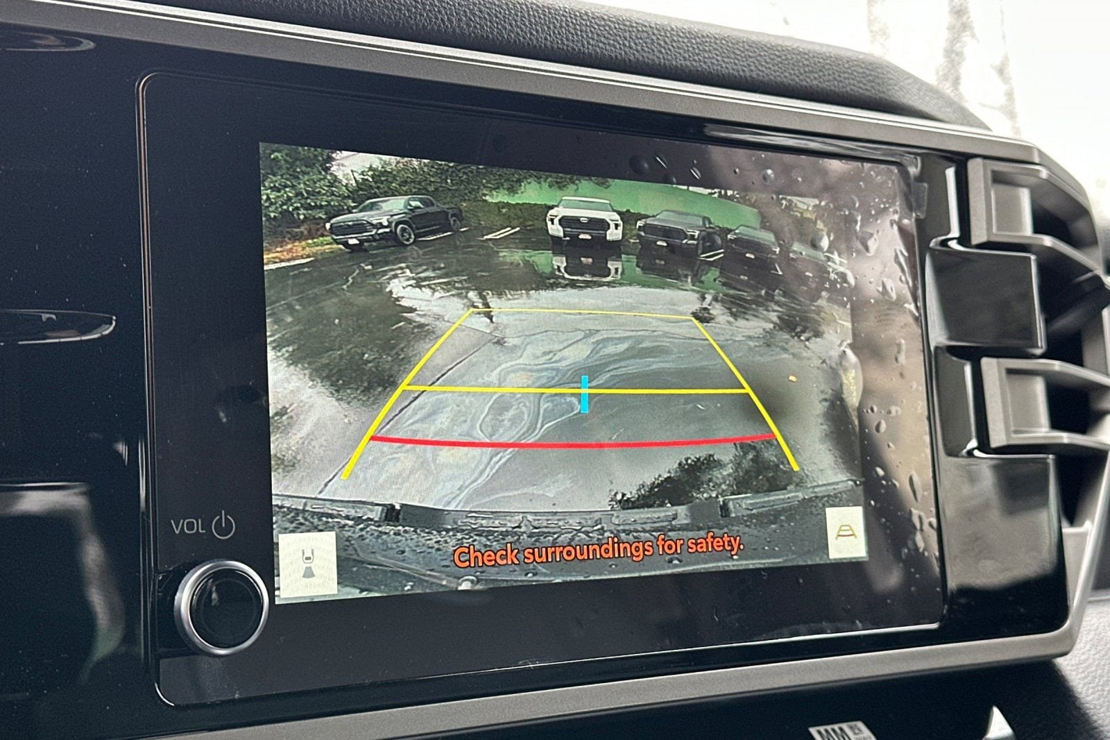 2025 Toyota Tundra SR5 - Photo 22