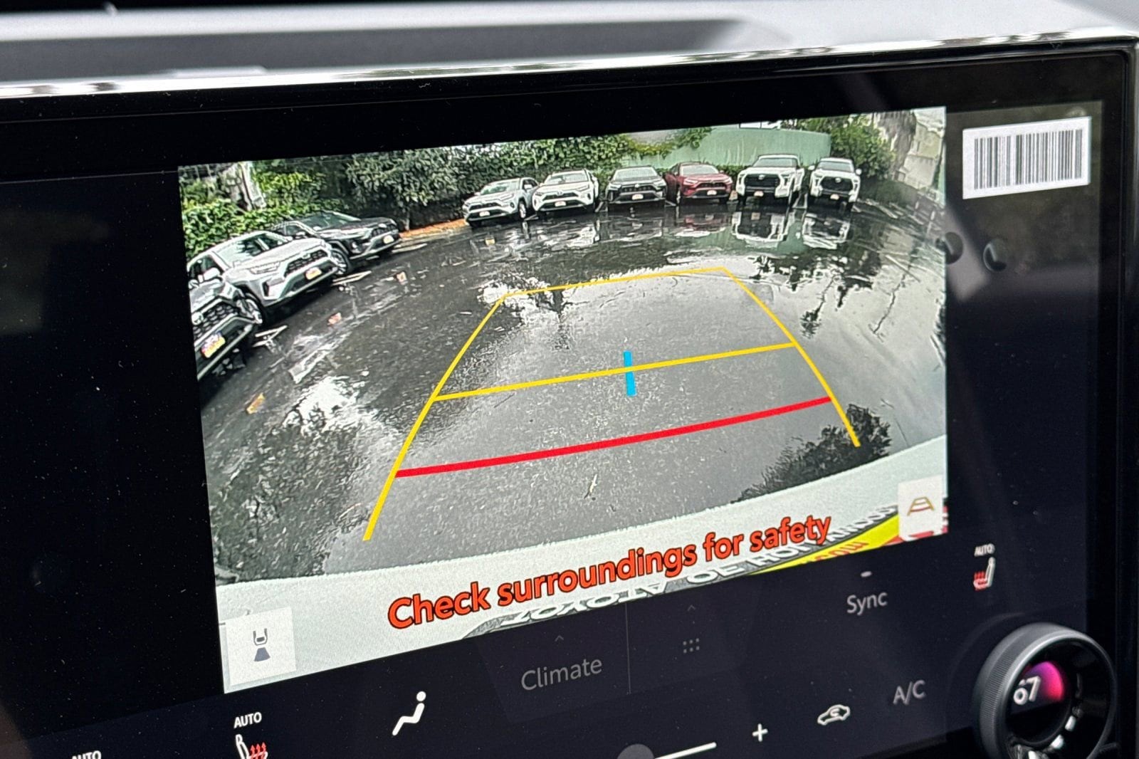 2026 Toyota bZ XLE - Photo 21