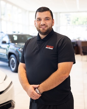 Staff member Aksel Gevondyan from 8c36762a7ba6