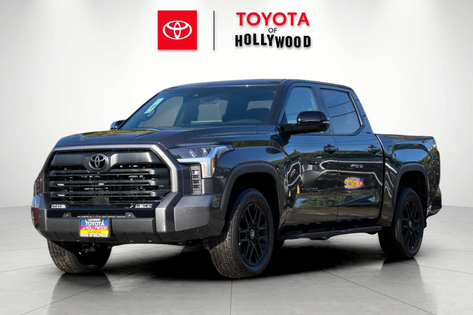 2026 Toyota Tundra Limited - Photo 6