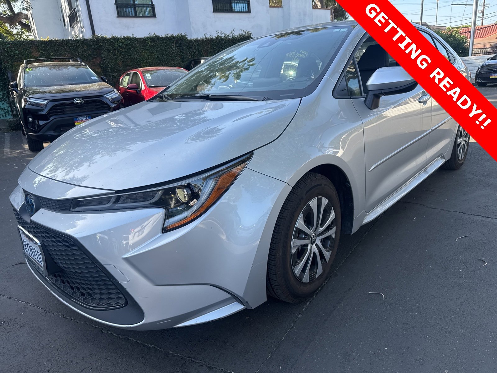 Used 2022 Toyota Corolla LE with VIN JTDEAMDE8NJ042286 for sale in Northfield, Minnesota