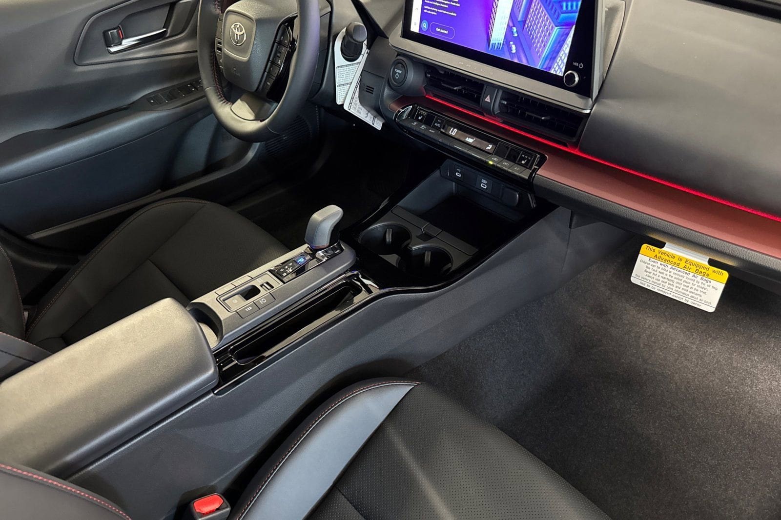 2026 Toyota Prius Plug-in Hybrid XSE - Photo 18