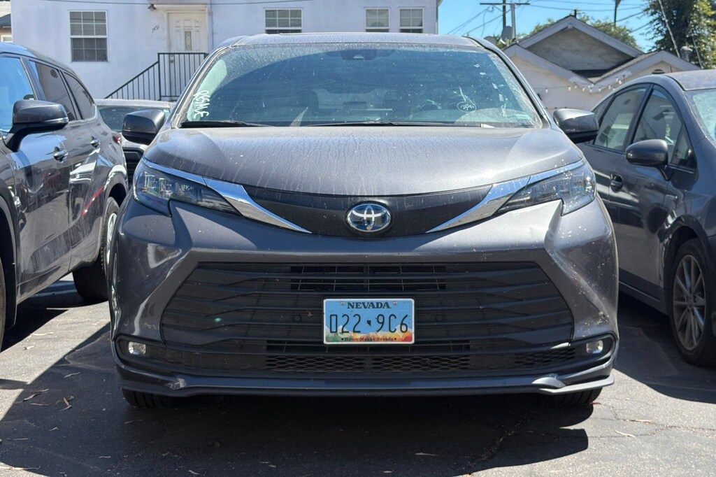 Certified 2025 Toyota Sienna XLE 8 Passenger Van Passenger Van
