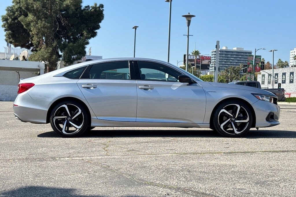 2022 Honda Accord Hybrid Sport photo 3