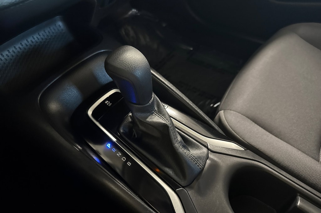 2023 Toyota Corolla LE photo 18