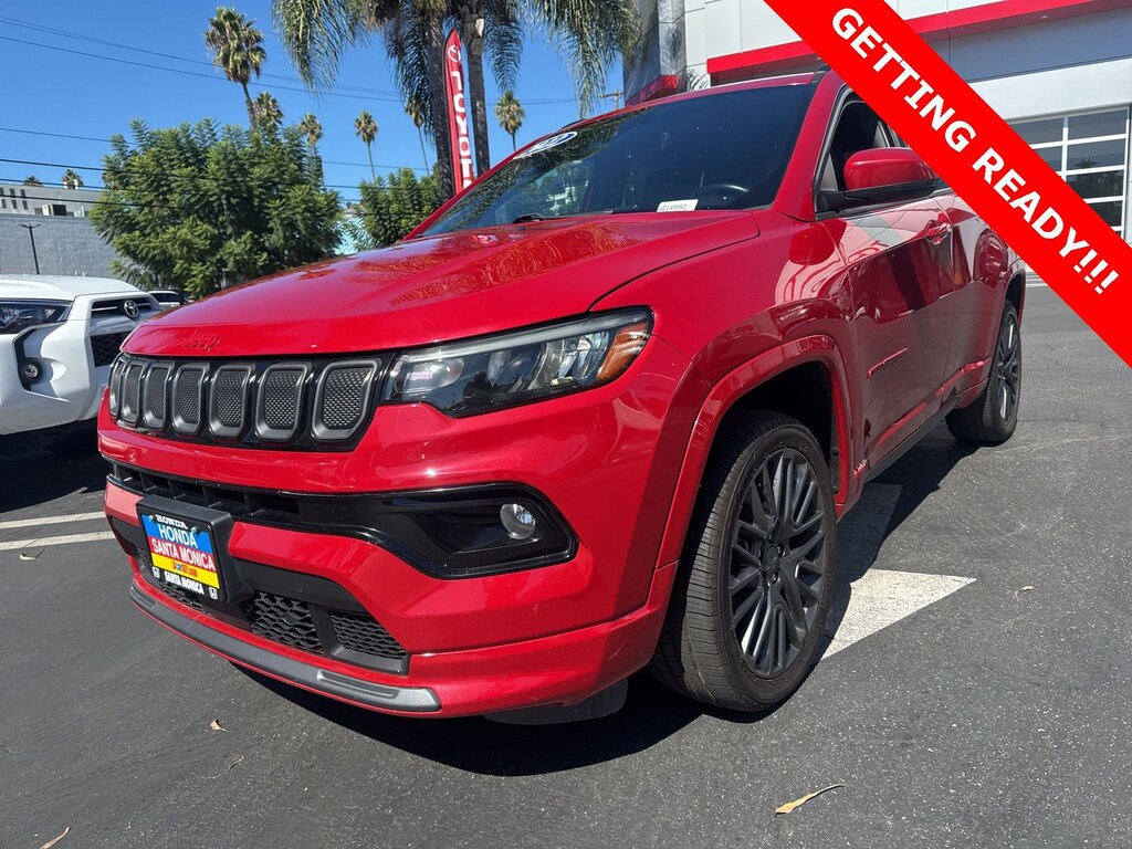 2022 Jeep Compass Limited photo 2