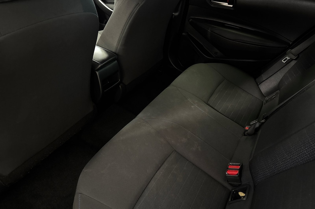 2022 Toyota Corolla SE photo 12