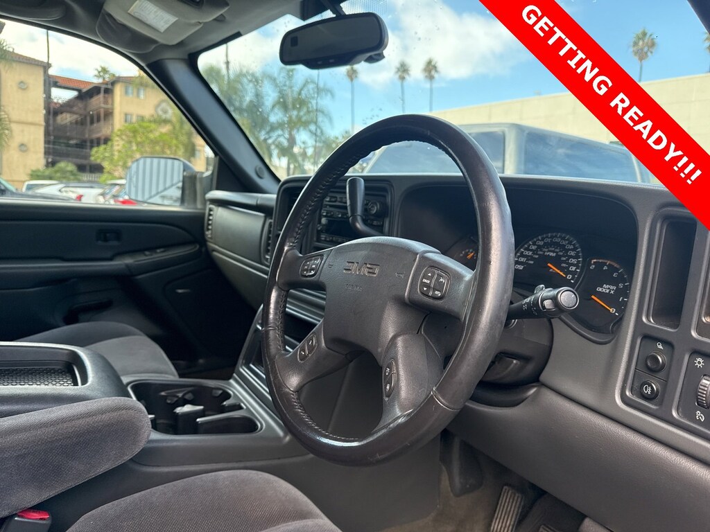 Used 2005 GMC Sierra 2500HD Truck Crew Cab