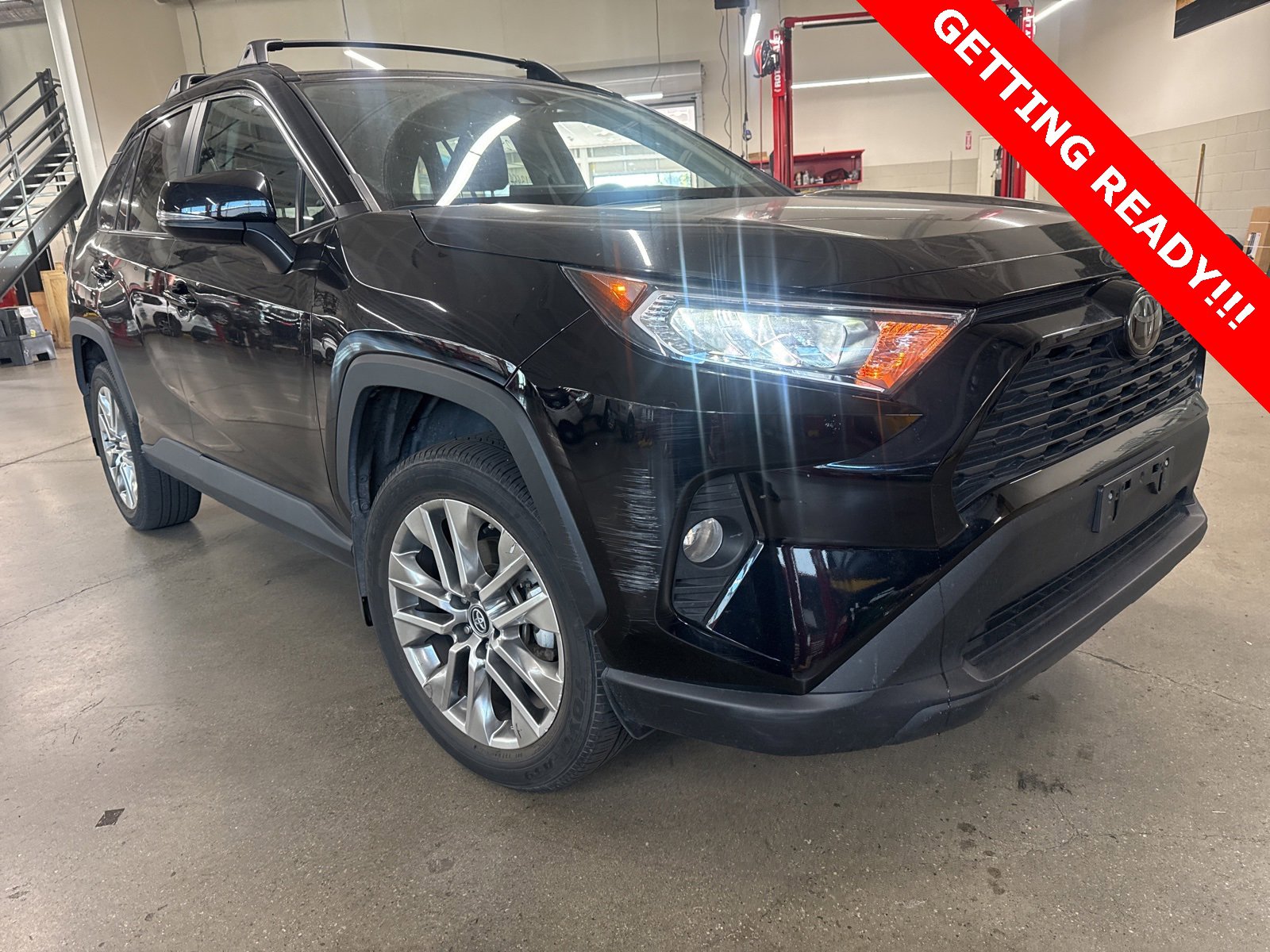2019 Toyota RAV4 XLE Premium