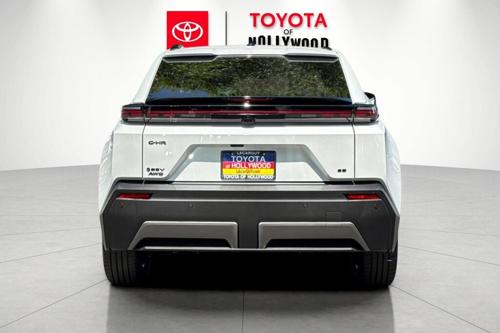 New 2026 Toyota C-HR SE SE AWD