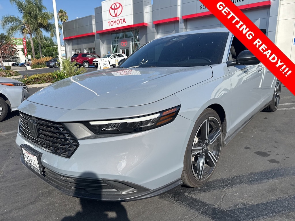 2023 Honda Accord Hybrid Sport photo 2