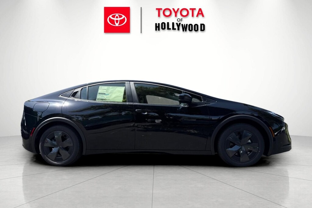 New 2026 Toyota Prius Plug-in Hybrid SE PLUG-IN HYBRID