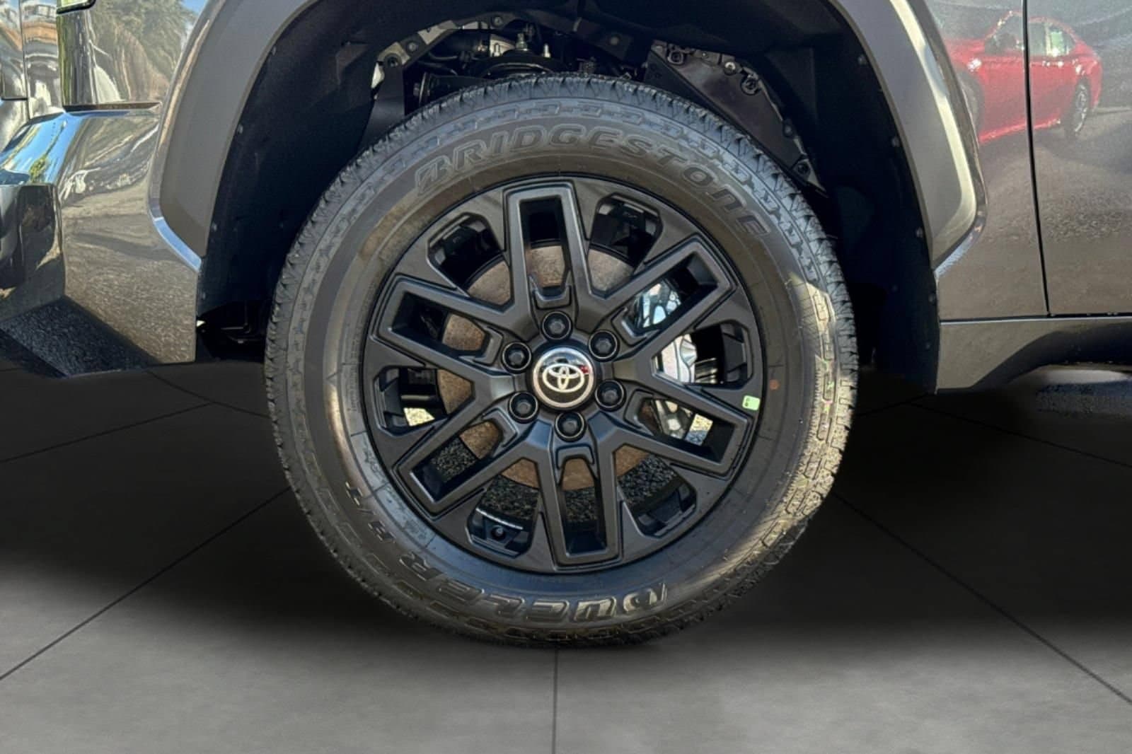 2026 Toyota Tundra Limited - Photo 32