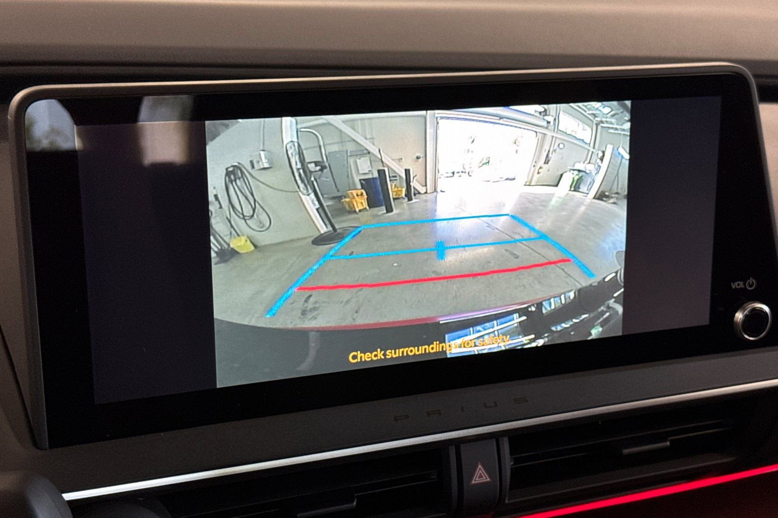 2026 Toyota Prius Plug-in Hybrid XSE - Photo 23