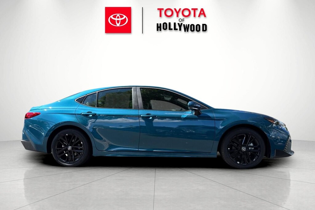New 2026 Toyota Camry SE SE